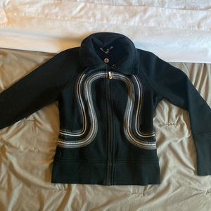 LULULEMON Zip-Up (size 4, fits 2)
